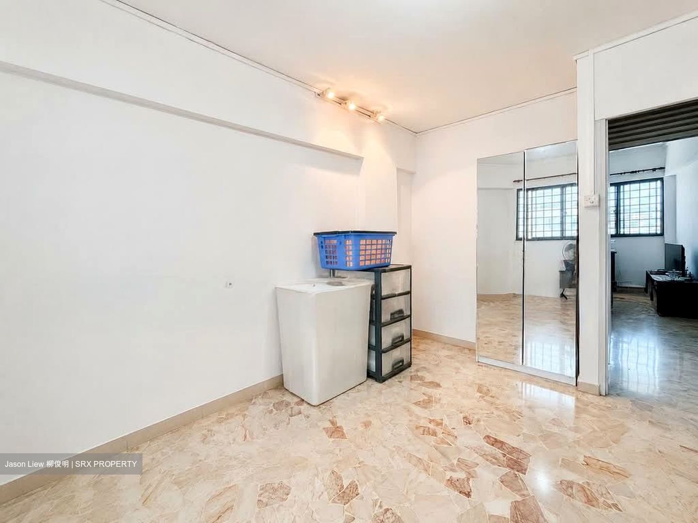 Blk 811 Tampines Polyview (Tampines), HDB 4 Rooms #563943451